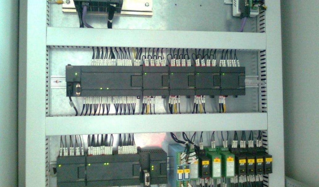 富士160KW变频器维修